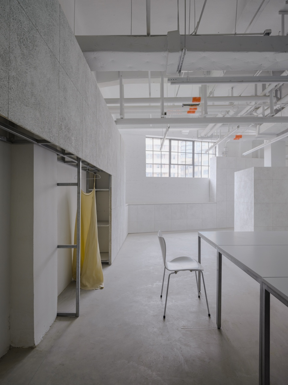SPACE AS DRESS DRESS AS VESSEL China by studio profile