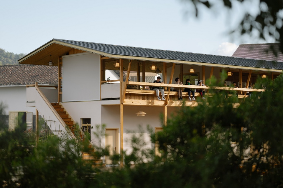 Yaoli Village Cafe China by SuiPingYiLi Architecture Studio