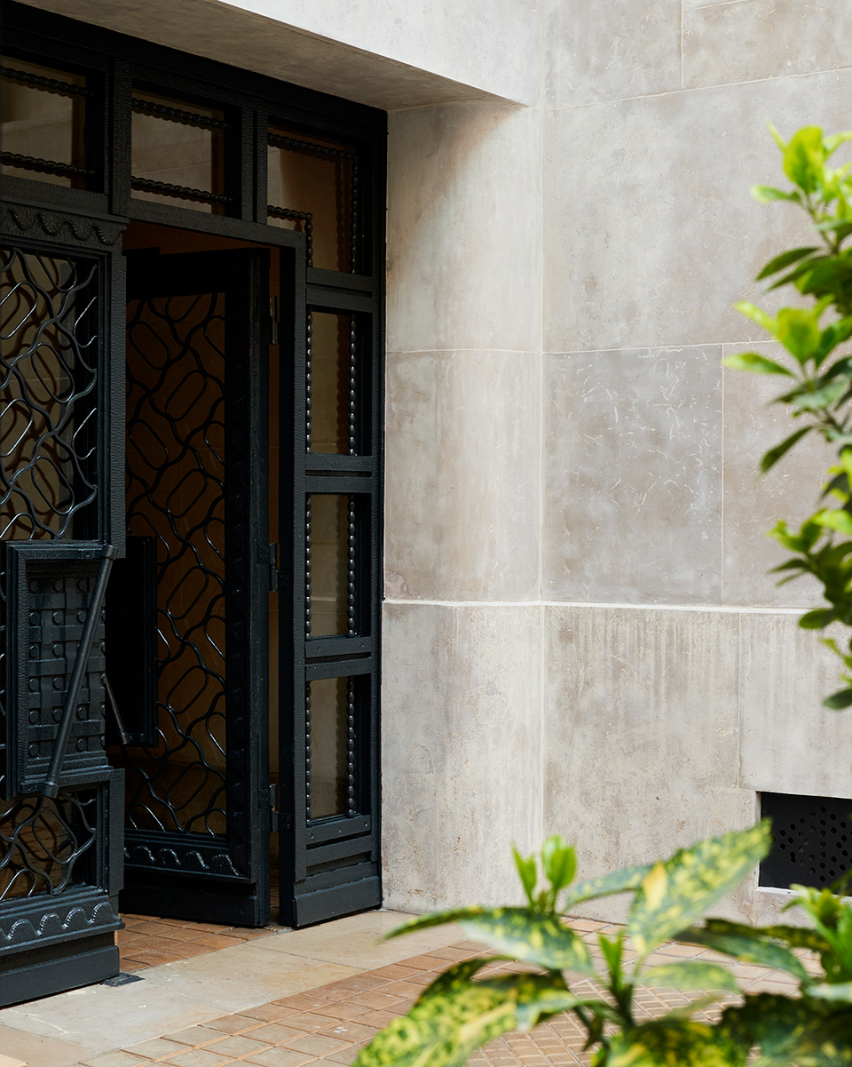 Picture of Carbon-neutral building renovation potential with passive house ...