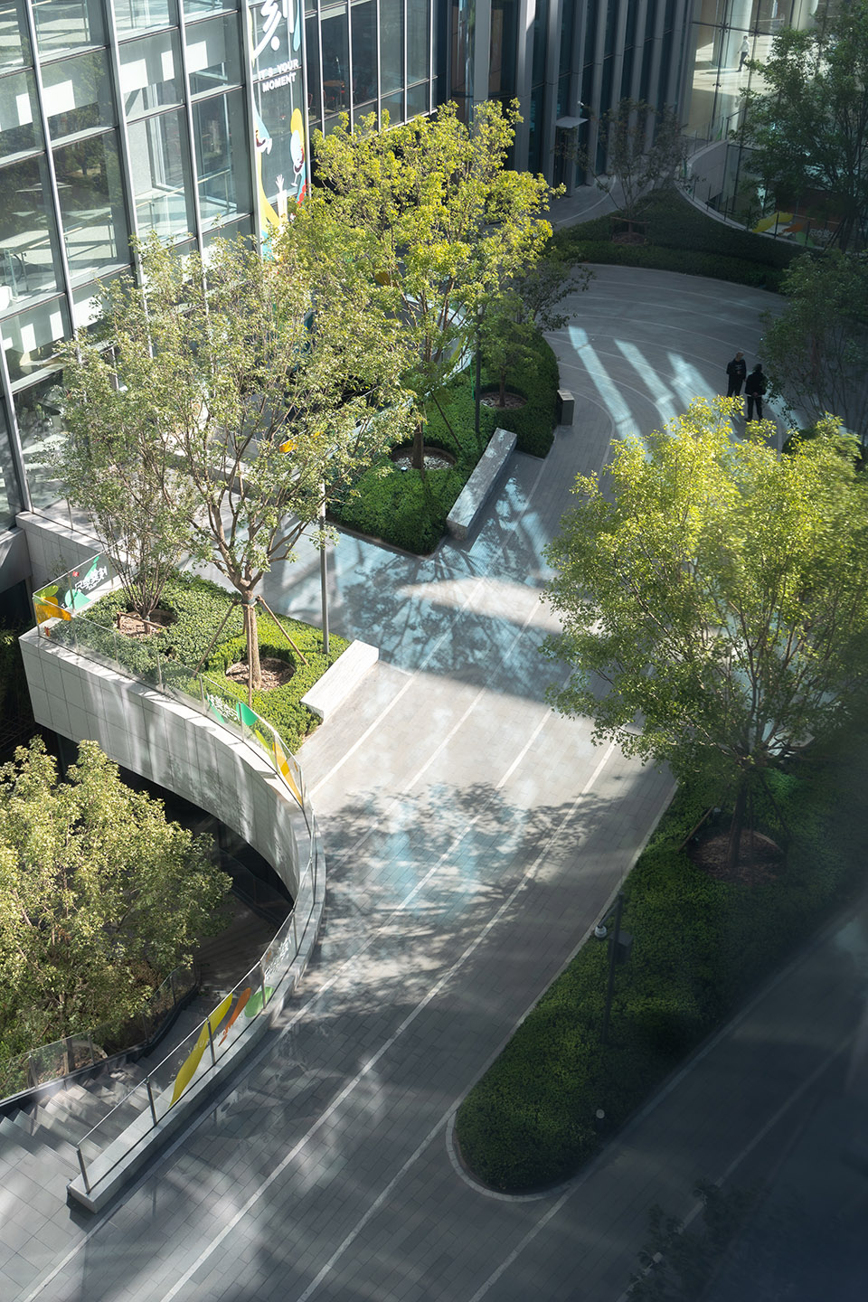 Beijing Lize PingAn Fortune Center, China by OneScape - 谷德设计网