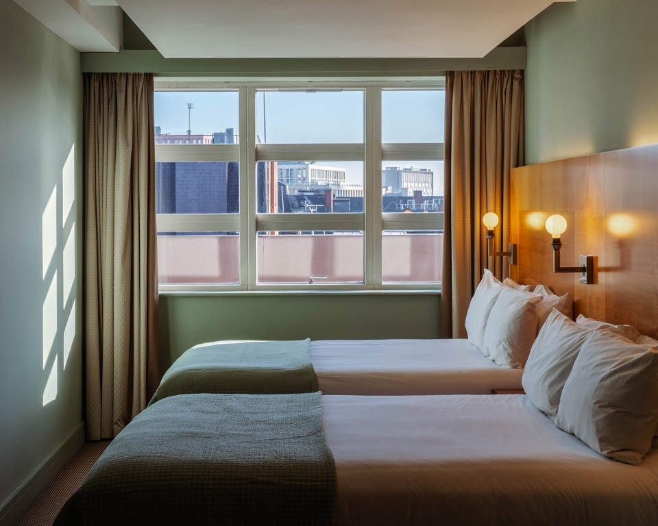 The Alan Hotel by Red Deer
