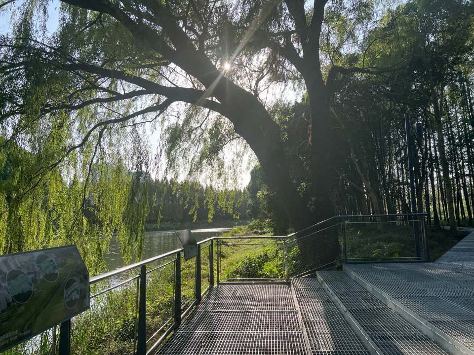 kunshan miaojing river china by plat studio