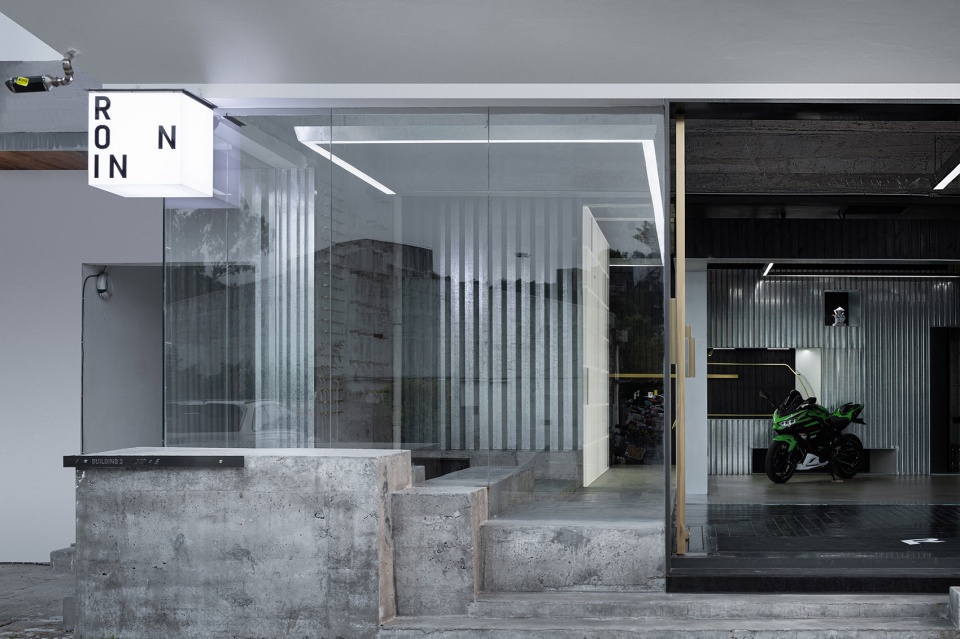 ronin motocycle community shenzhen china by weiweimao