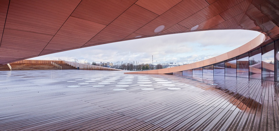 VIZIUM Science and Innovation Centre by Audrius Ambrasas Architects