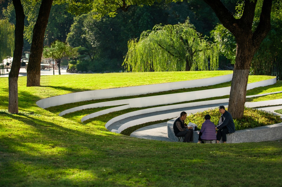 Yichang Yunji Park HID