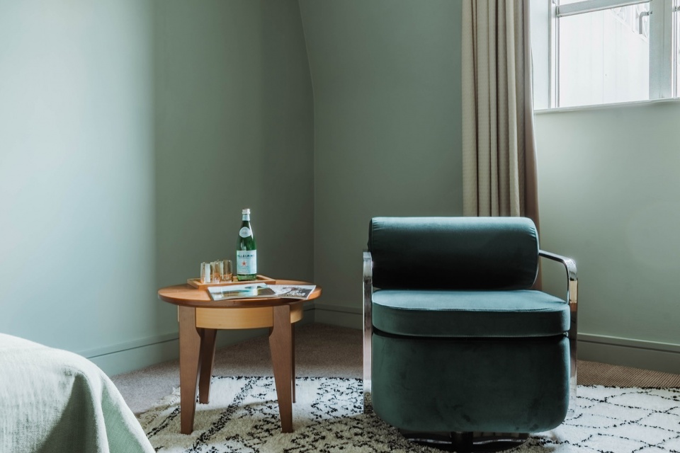 The Alan Hotel by Red Deer