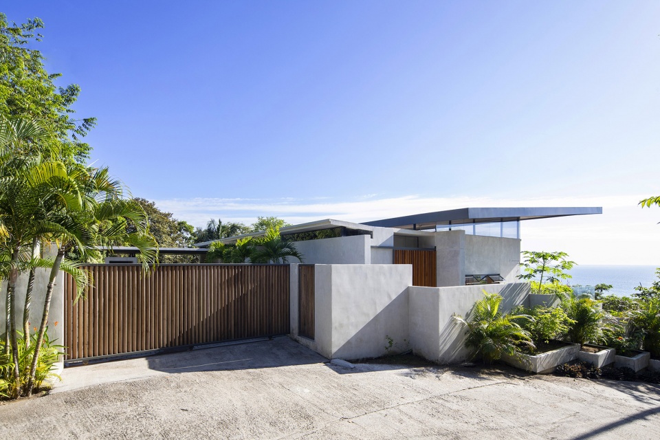 casa bell lloc by studio saxe