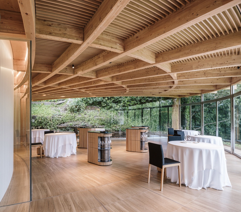 martin berasategui restaurant by mecanismo
