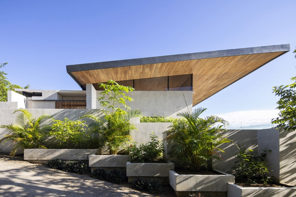casa bell lloc by studio saxe