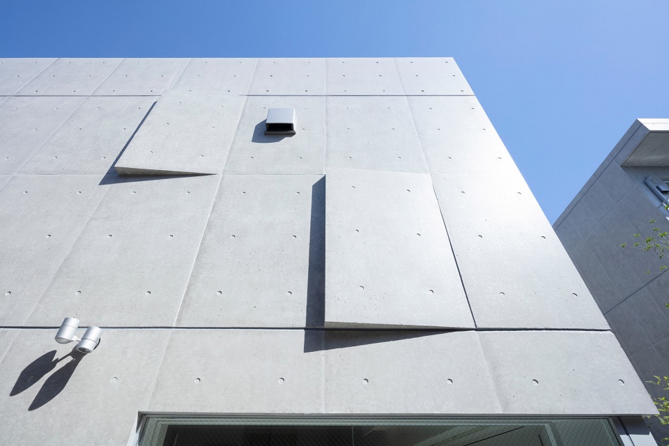 Ideareve Ikegami by Ryuichi Sasaki Architecture
