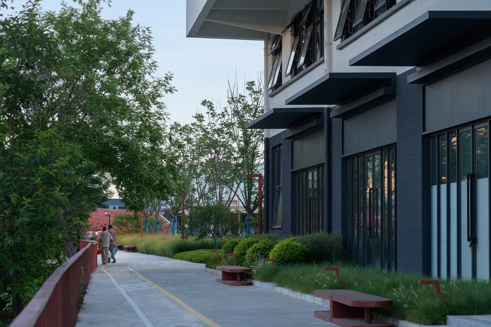 Rubber Factory Park Vi PARK China by Atelier Scale