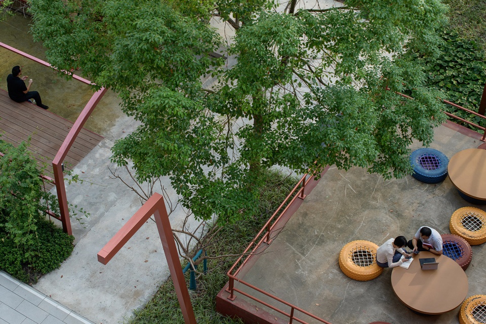 Rubber Factory Park Vi PARK China by Atelier Scale