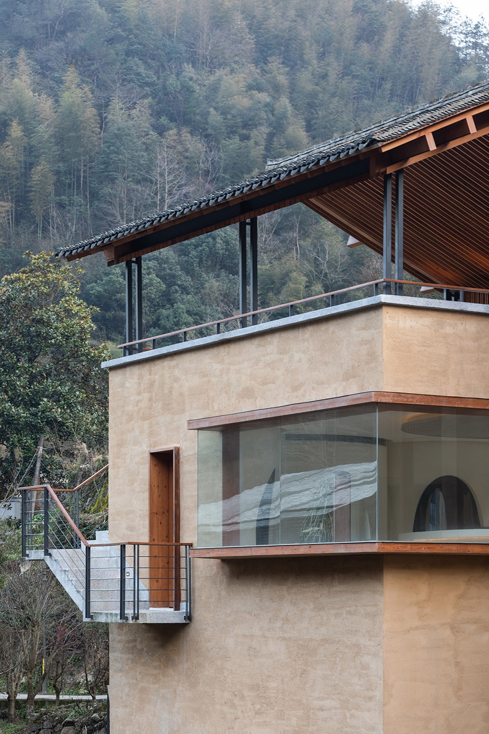 Riverside Restaurant adapted from the power station Qixiakeng Village Fenghua by Shulin Architecture Firm