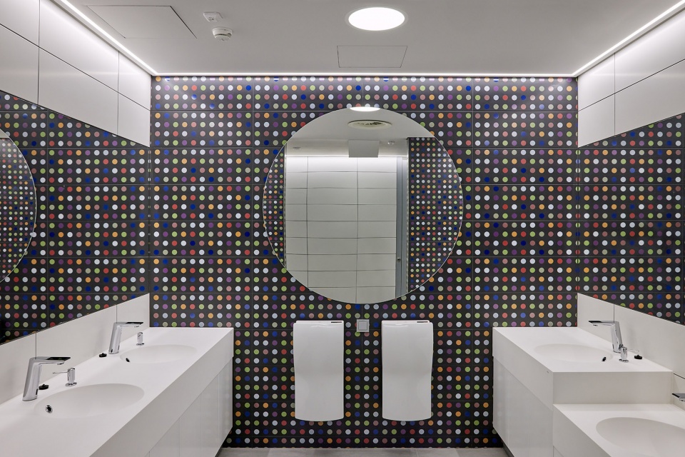 VIZIUM Science and Innovation Centre by Audrius Ambrasas Architects