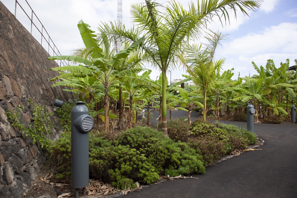 el tanque garden by fernando menis architects