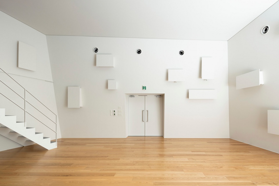 Ideareve Ikegami by Ryuichi Sasaki Architecture