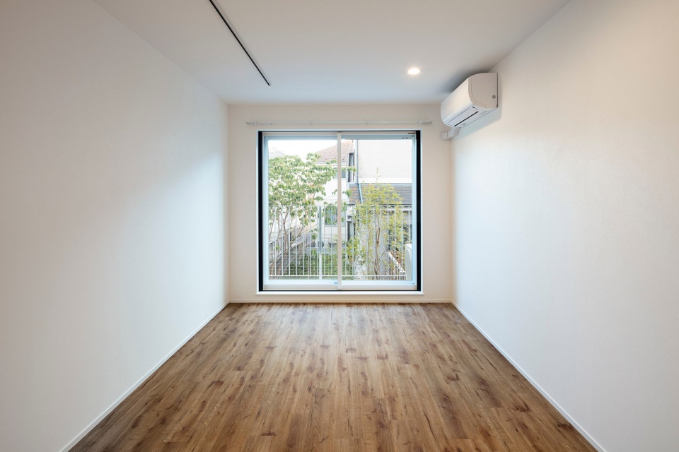 Ideareve Ikegami by Ryuichi Sasaki Architecture