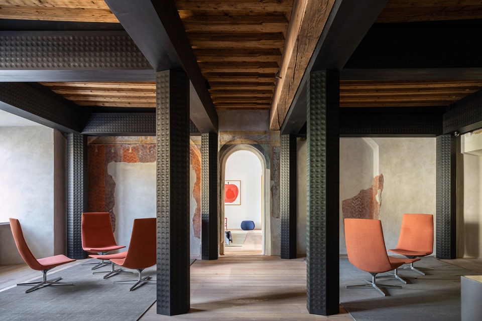 new brixen public library by carlana mezzalira pentimalli