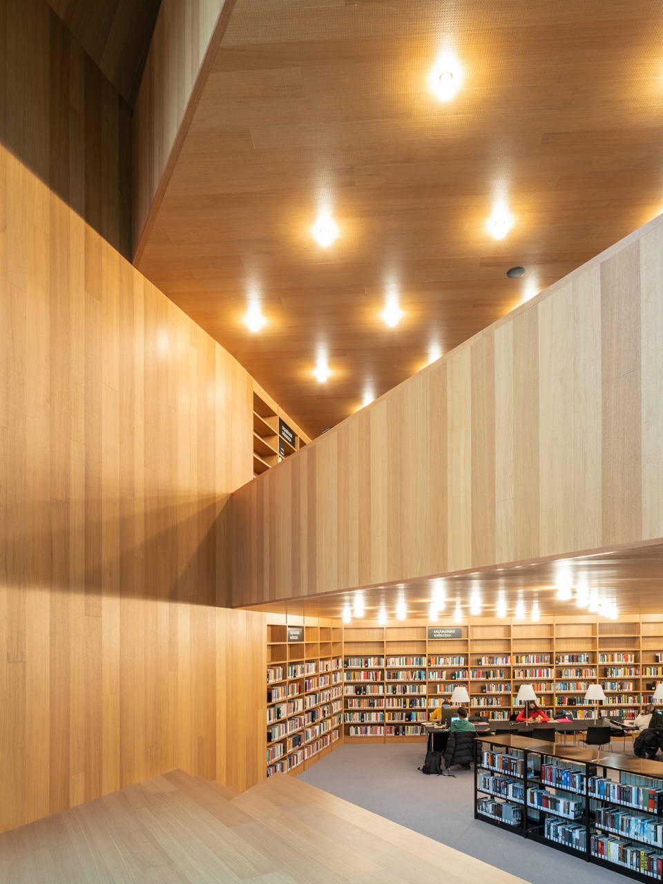 new brixen public library by carlana mezzalira pentimalli