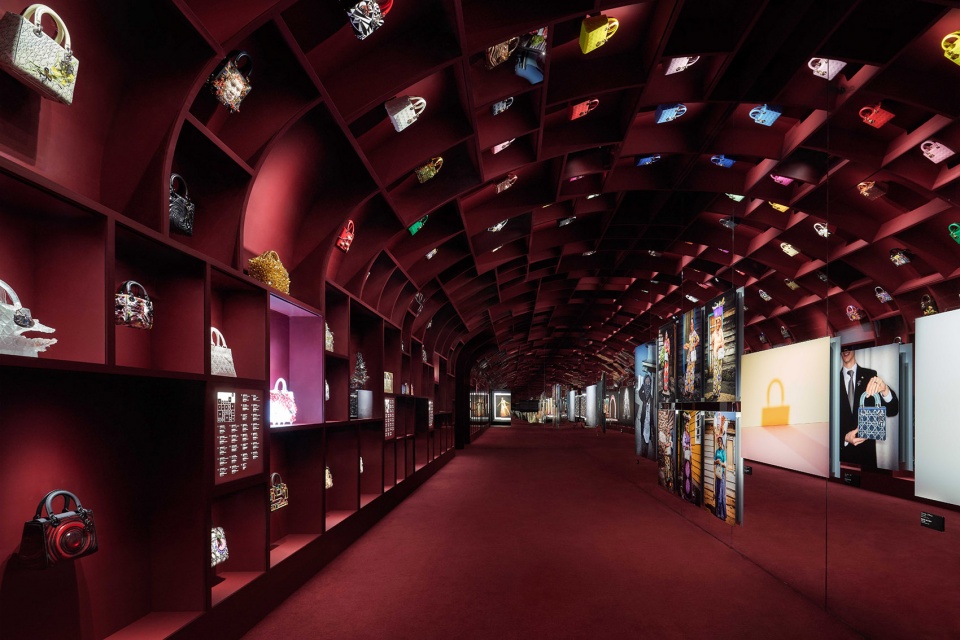 Christian Dior Designer Of Dreams by OMA Shohei Shigematsu