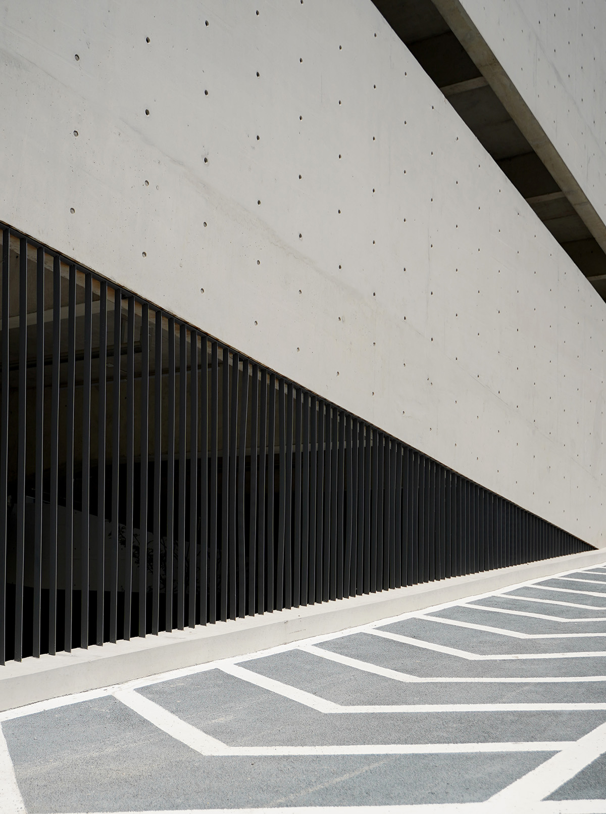 Fengxian 37A03A Plot Parking Garage by Original Design Studio/TJAD 谷德设计网