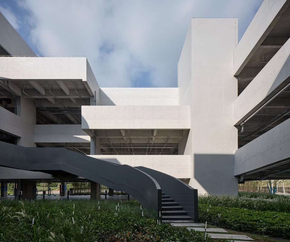 fengxian 37a 03a plot parking garage by original design studio tjad