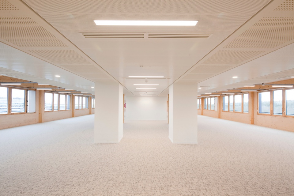 Odyssee Renault by ArtBuild Architects
