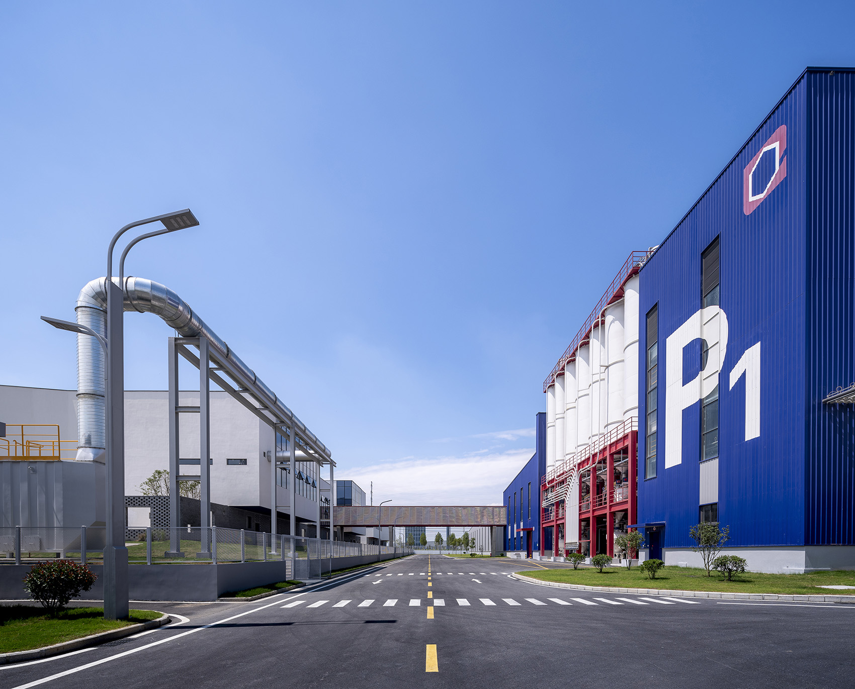 Carpoly Industrial Complex, China by Interval Architects 谷德设计网