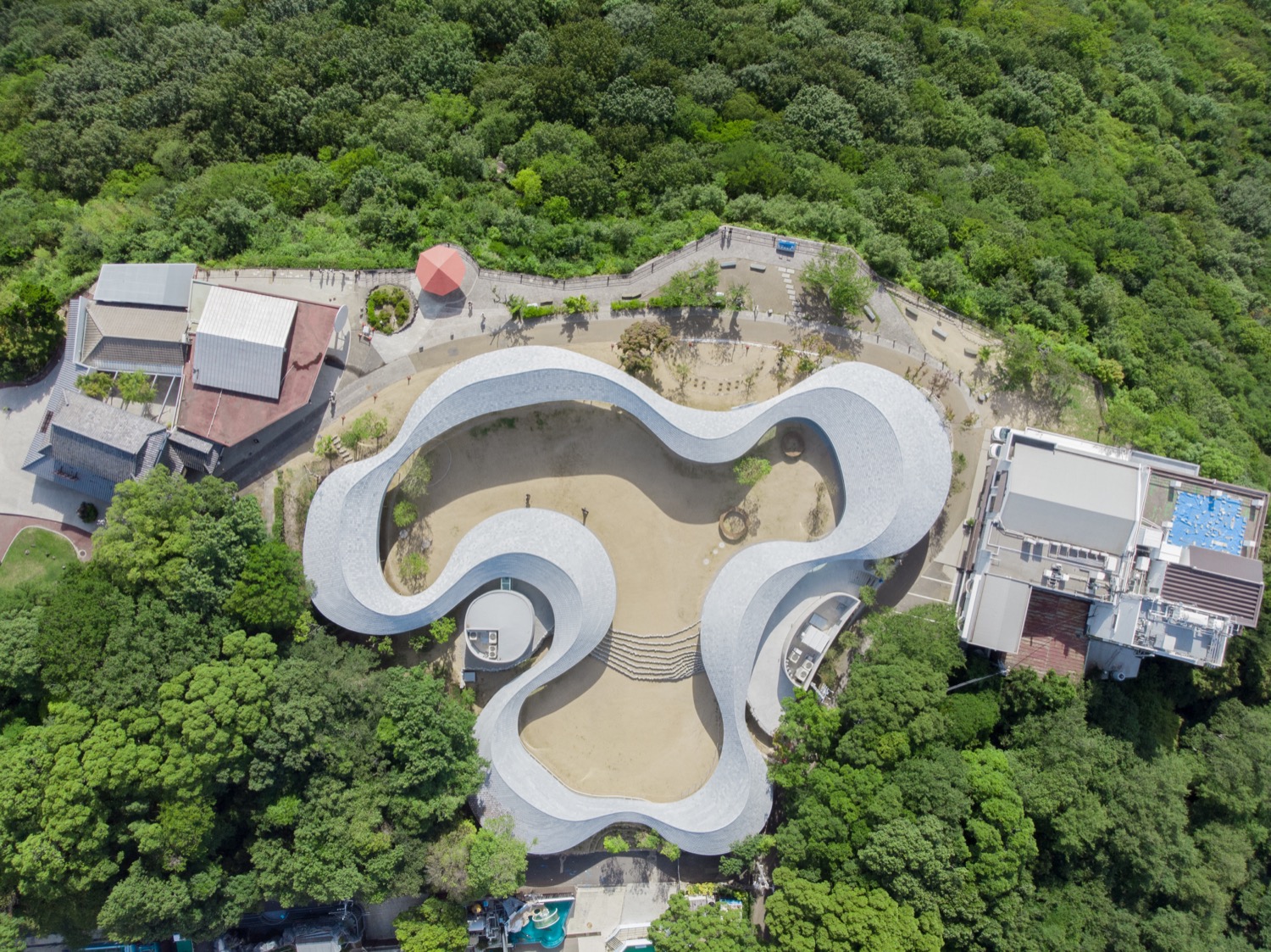 Yashima Mountaintop Park by SUO Style A