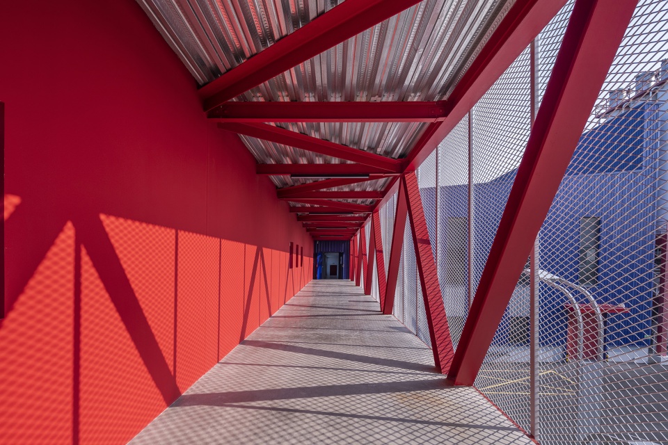 Carpoly Industrial Complex China by Interval Architects