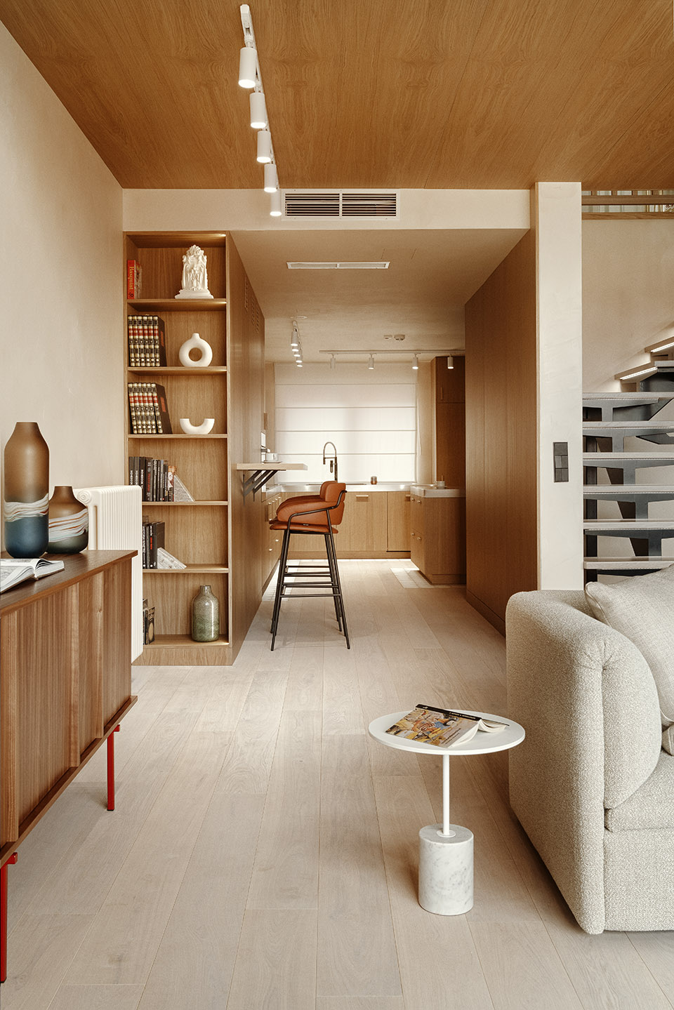 Apartment with a view of 1000 years of history by SIKORA INTERIORS - 谷德设计网