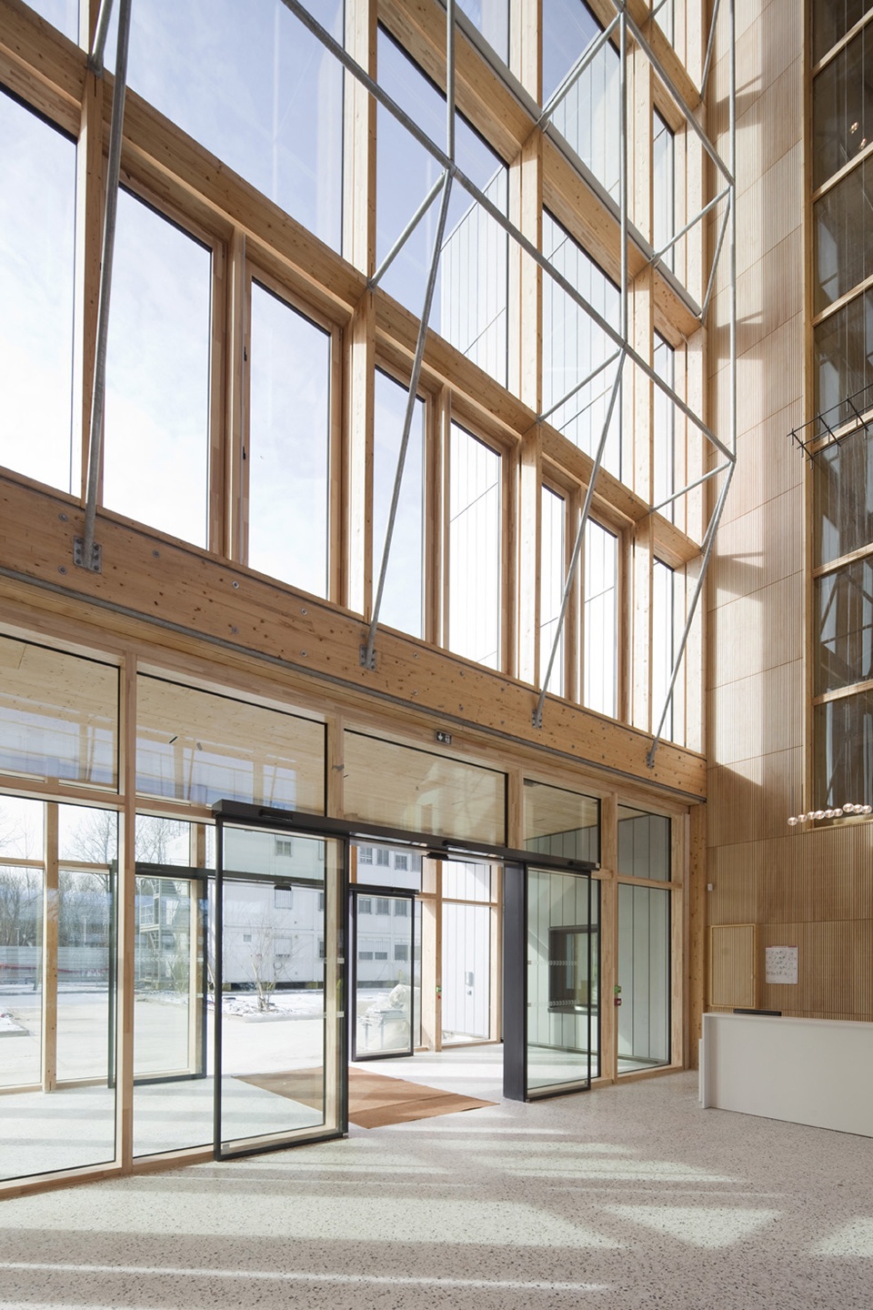 Odyssee Renault by ArtBuild Architects