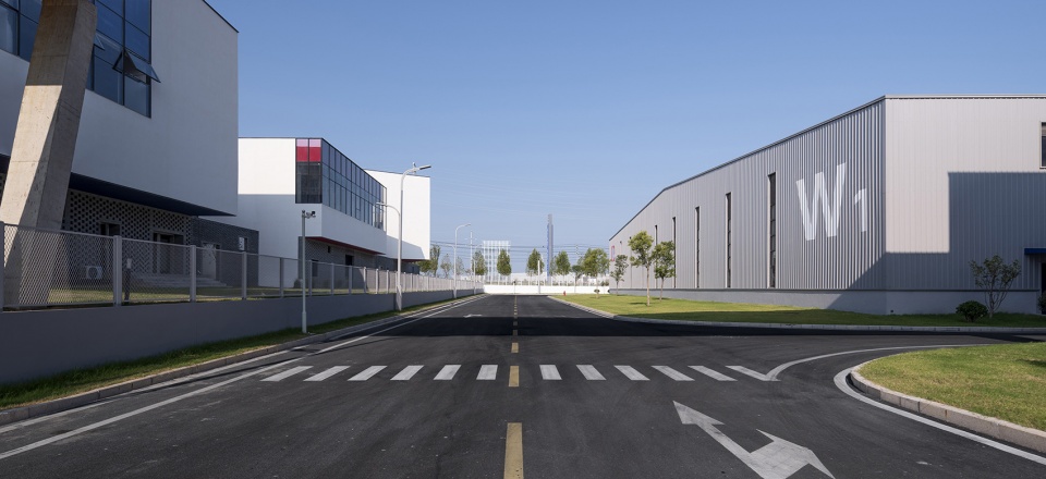 Carpoly Industrial Complex China by Interval Architects