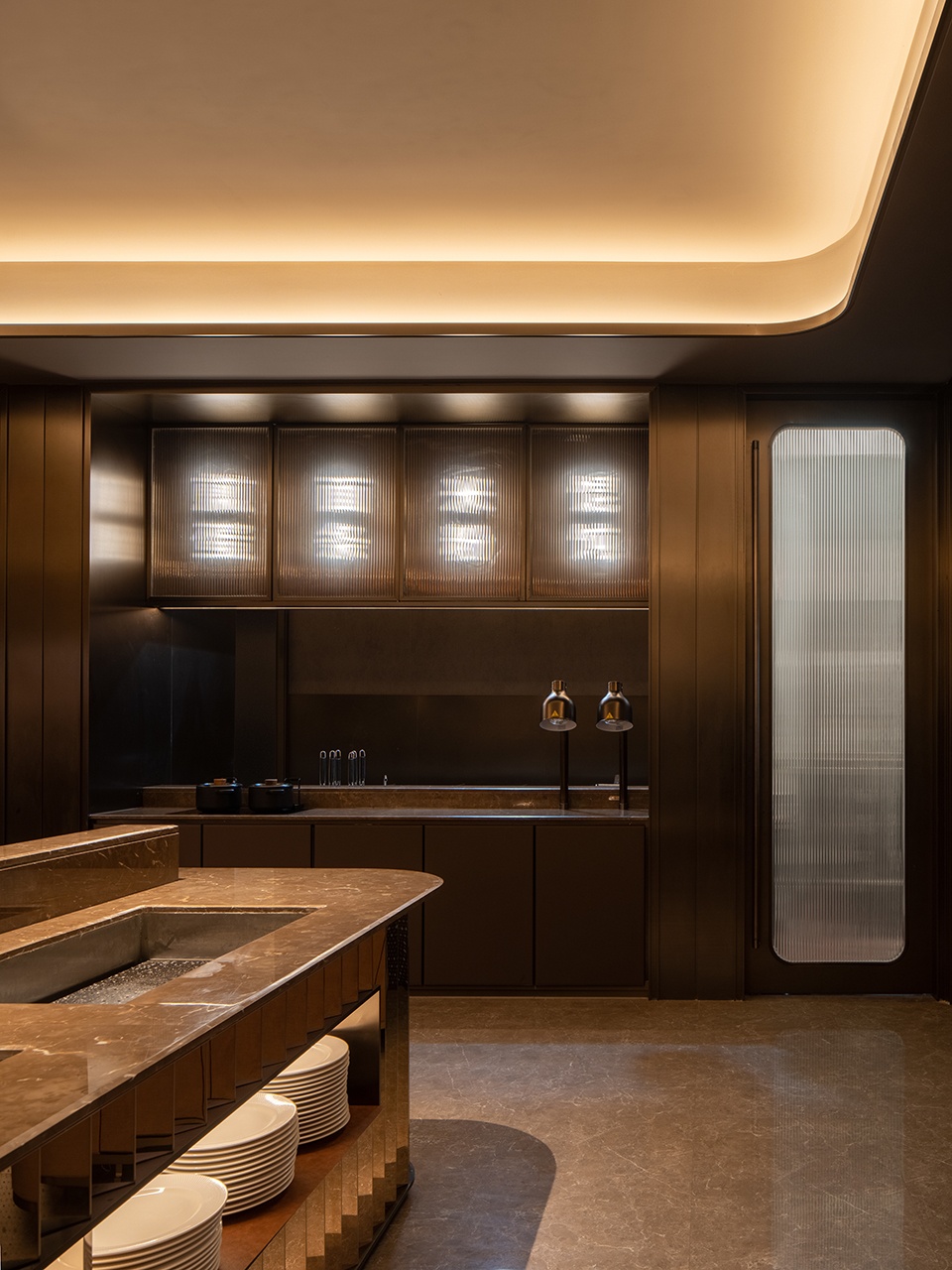 Crystal Orange Hotel Shanghai Pudong Lujiazui by Vermilion Zhou Design Group
