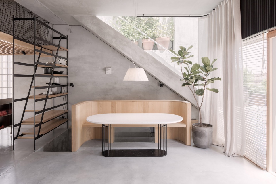 casa bottega by chris briffa architects
