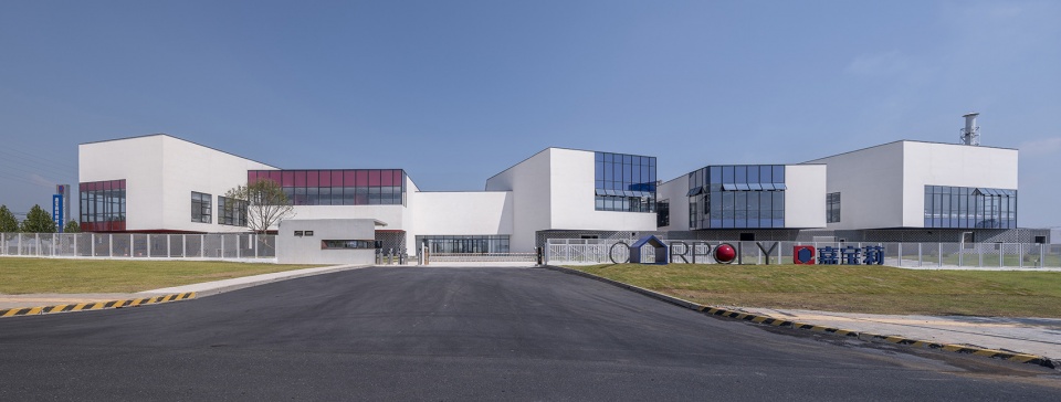 Carpoly Industrial Complex China by Interval Architects