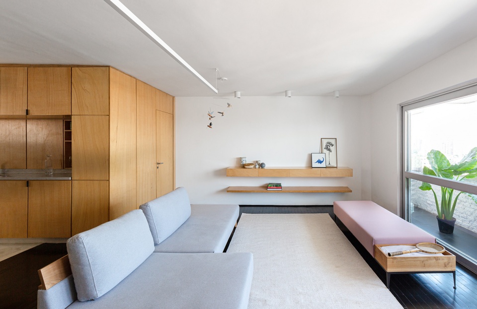 Um apartamento na Mooca by Firma Arquitetura Bruno Kim Arquitetura