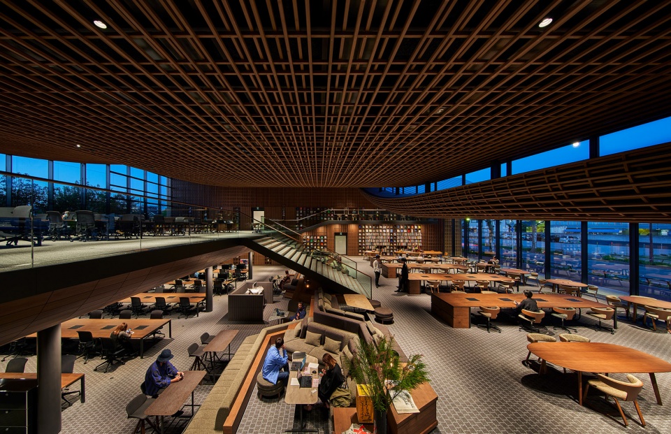 the office inspired by woven fabrics by hiroshi nakamura nap takenaka corporation