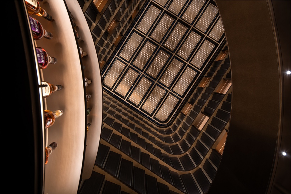 Crystal Orange Hotel Shanghai Pudong Lujiazui by Vermilion Zhou Design Group