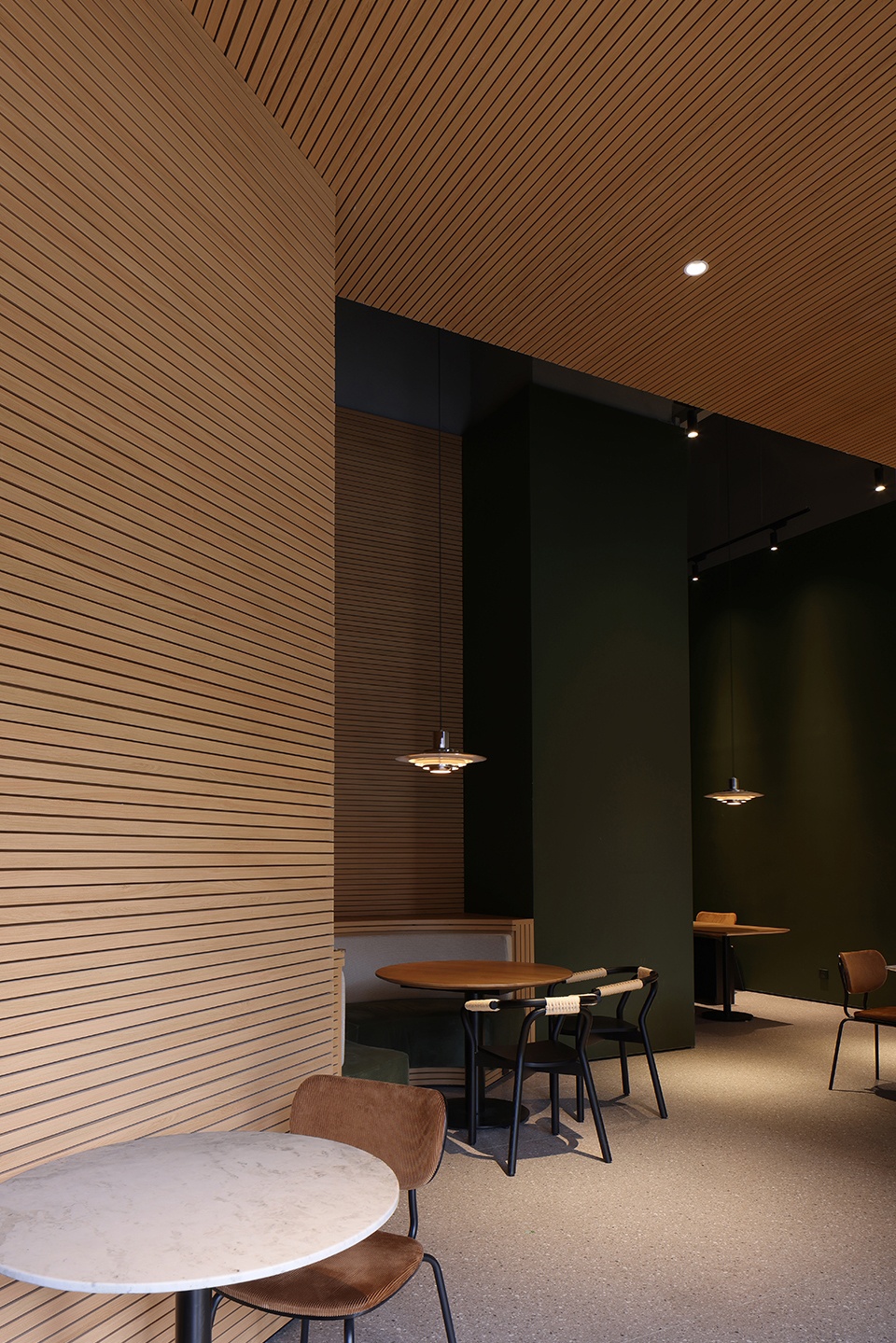 gaga Shenzhen Baoan Daqianli store by UND Design Studio 7wh