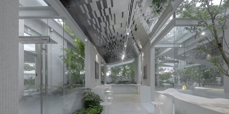 NANA Coffee Roasters Bangna by IDIN Architects