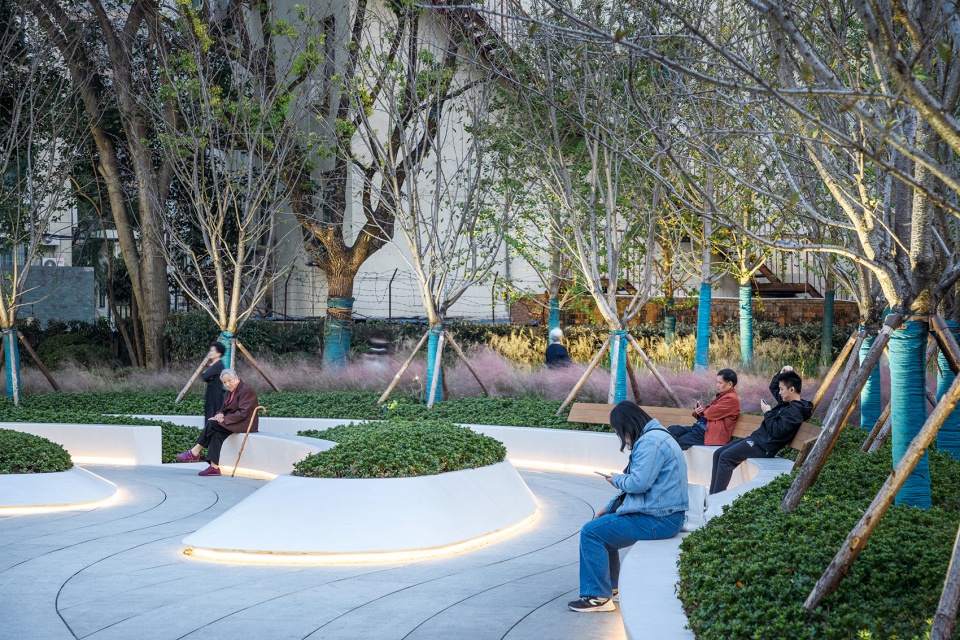 leshan pocket park shanghai by viascape design 2xc