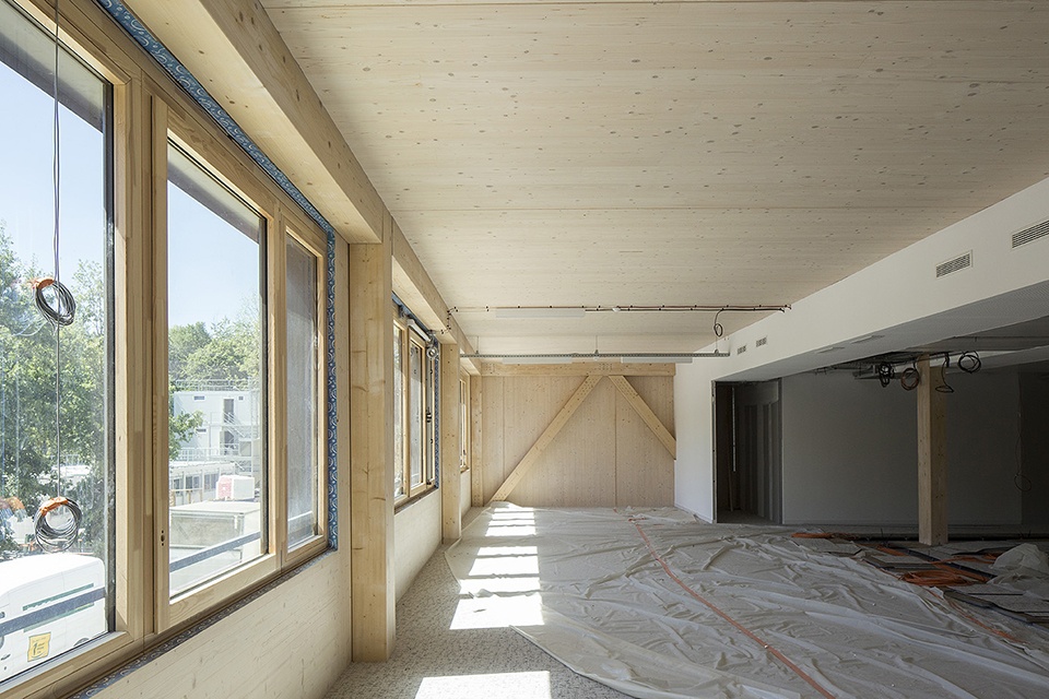 Odyssee Renault by ArtBuild Architects