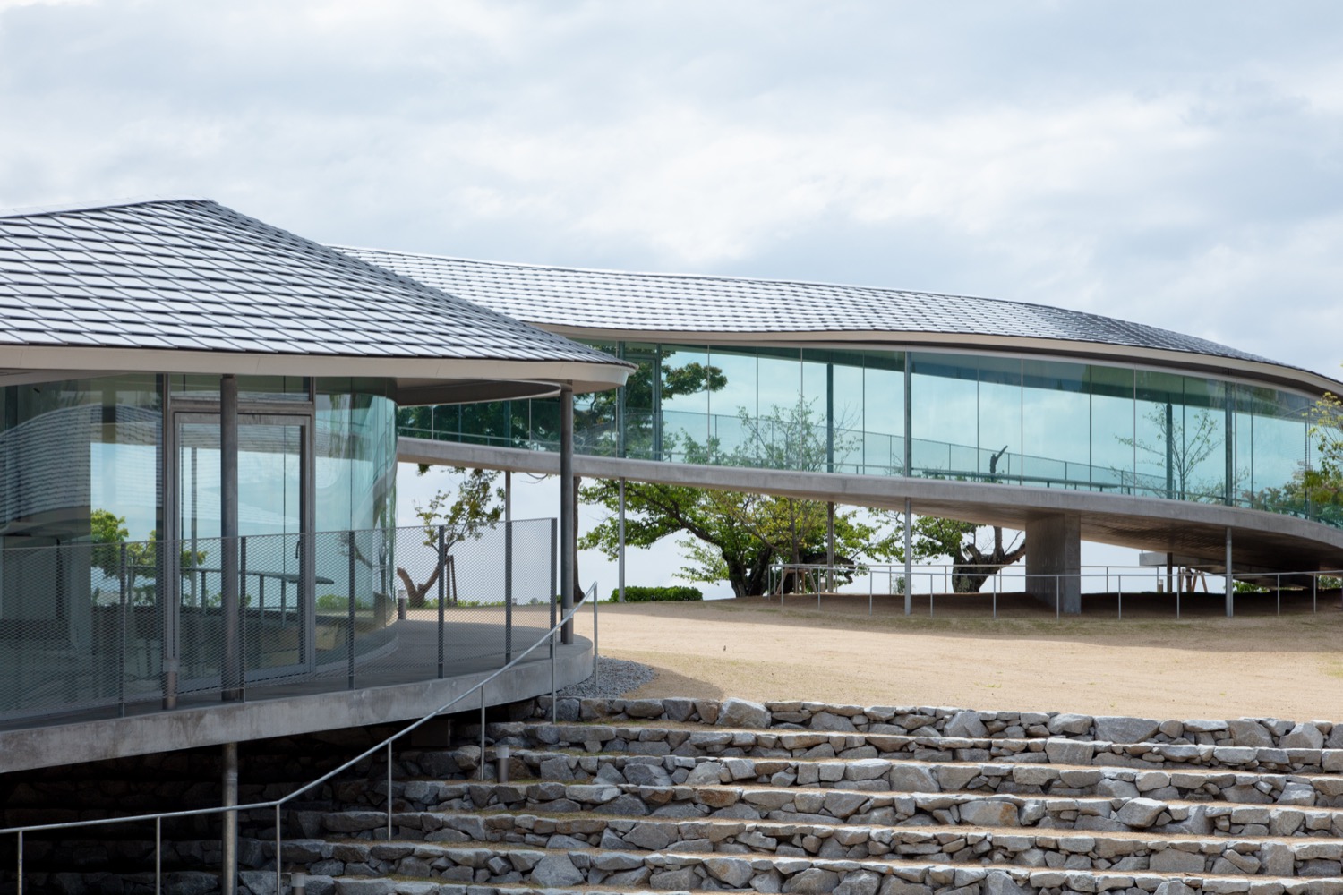 Yashima Mountaintop Park by SUO Style A