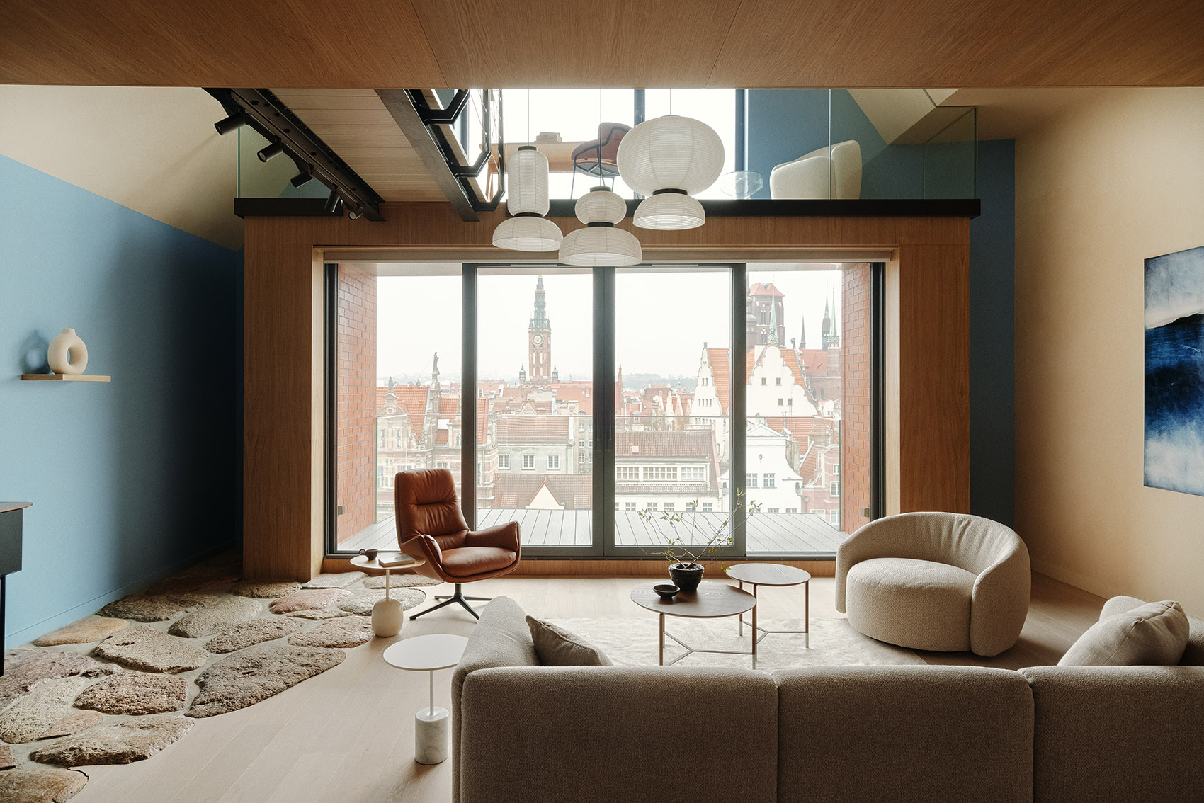 Apartment with a view of 1000 years of history by SIKORA INTERIORS - 谷德设计网