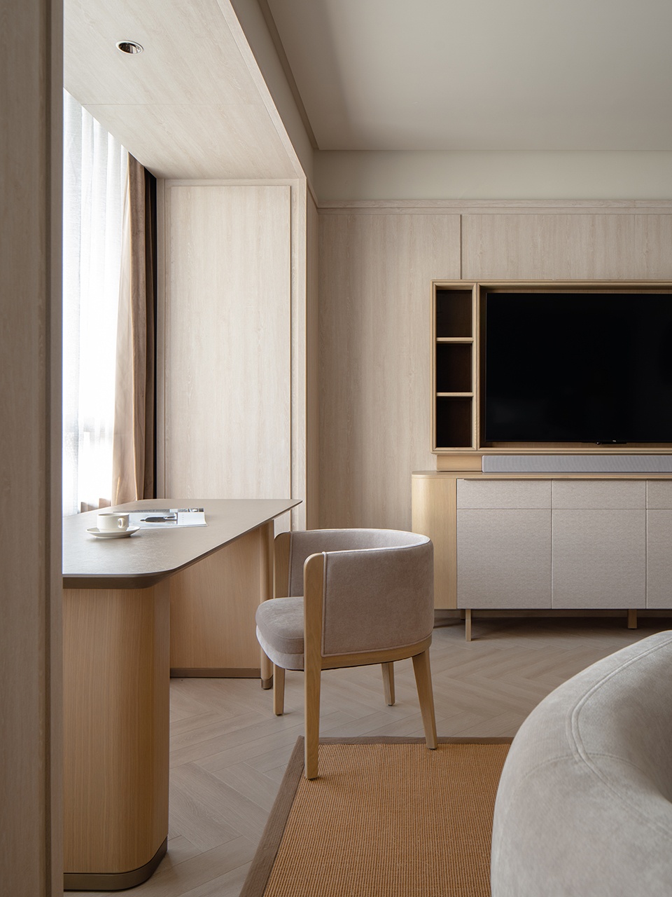 Crystal Orange Hotel Shanghai Pudong Lujiazui by Vermilion Zhou Design Group