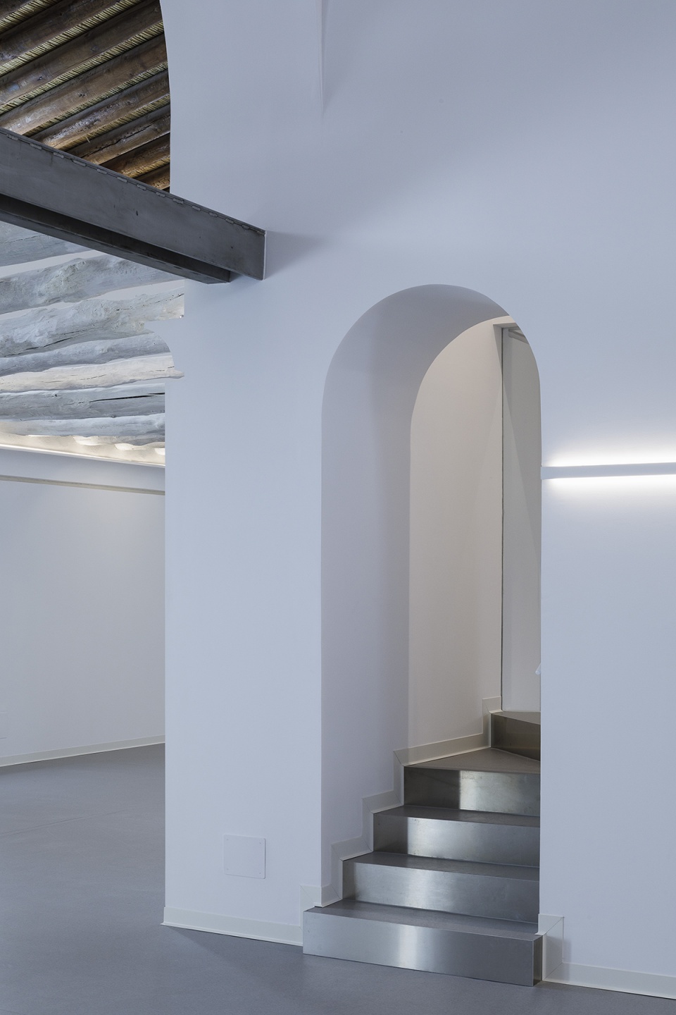 rehabilitation of the posito real de caniles by antonio garcia bueno