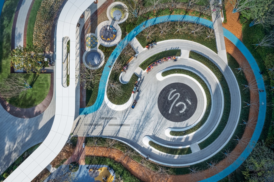 leshan pocket park shanghai by viascape design.