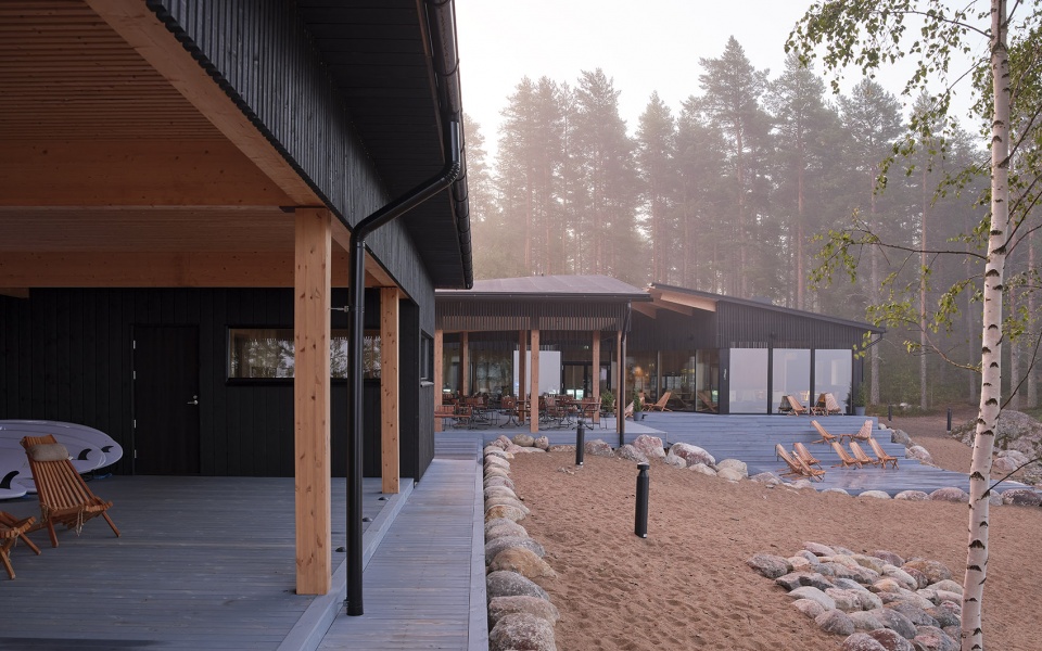 pistohiekka resort by studio puisto architects