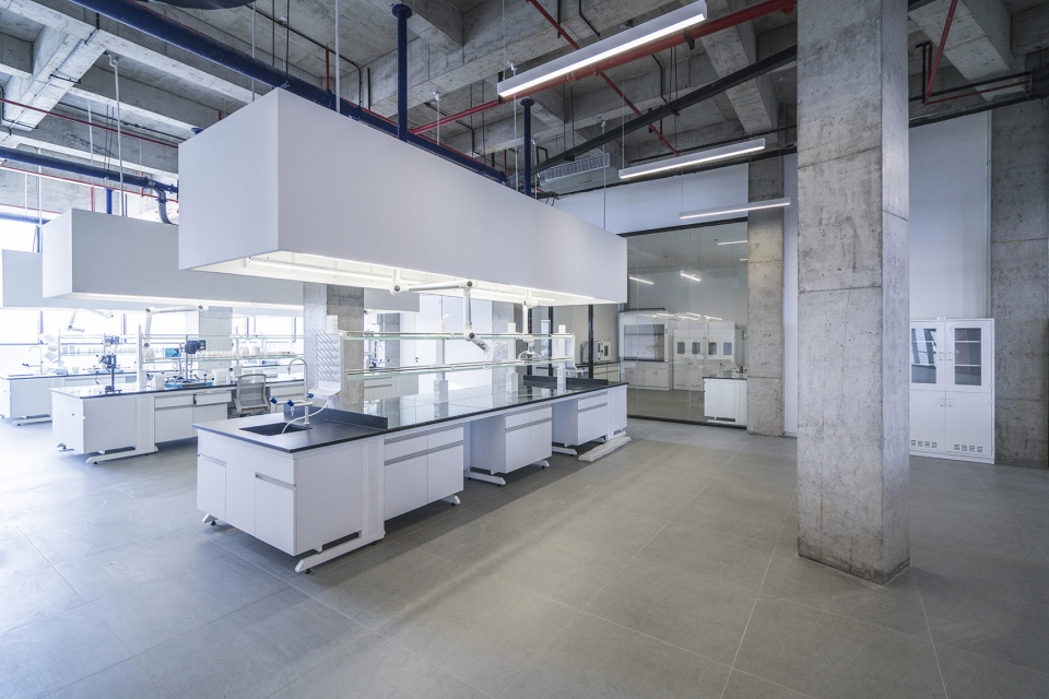 Carpoly Industrial Complex China by Interval Architects